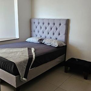 Santiago Centro, Calle Moneda, Descanso M 2-2215
